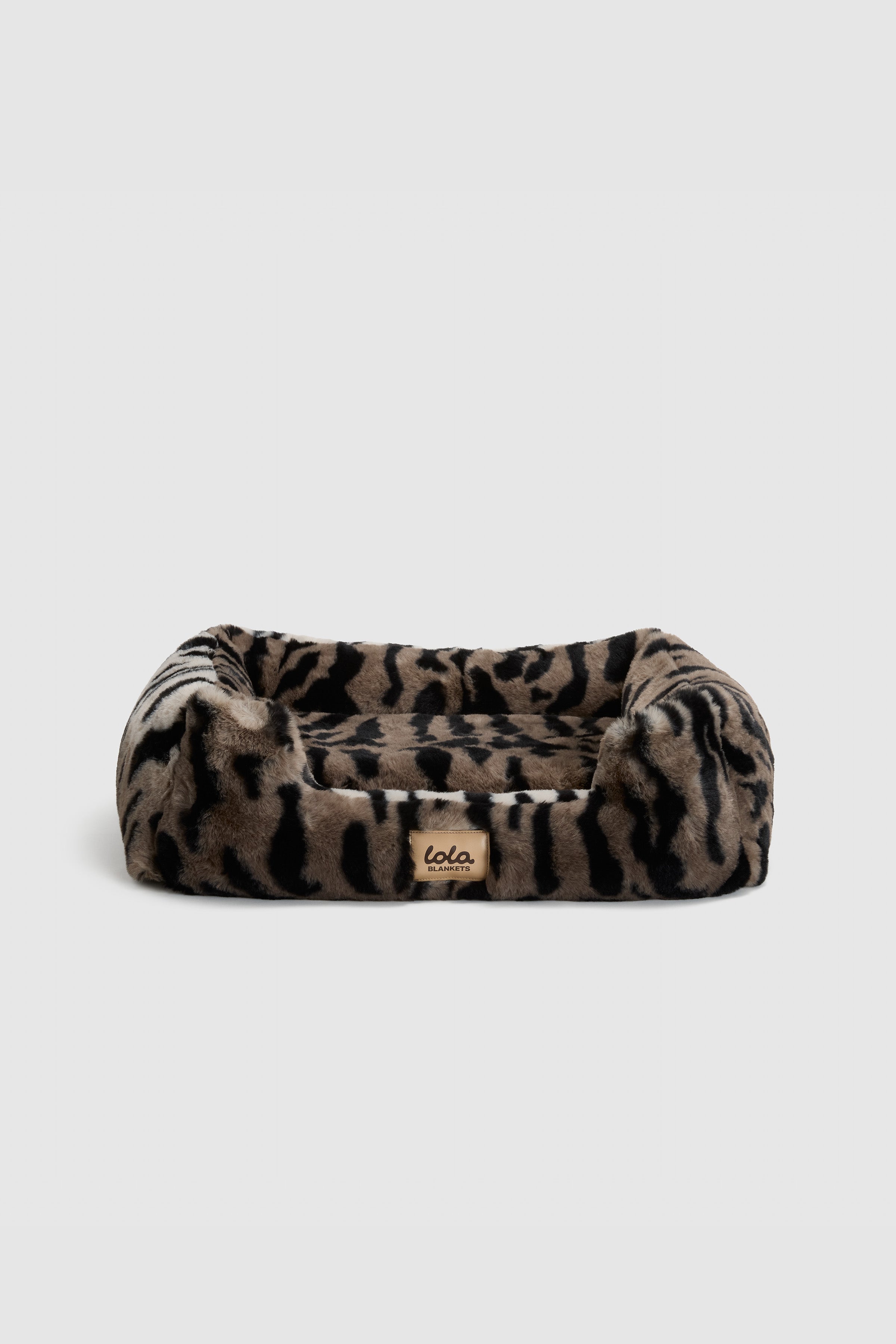 The Lola Pet Bed | Desert Tiger
